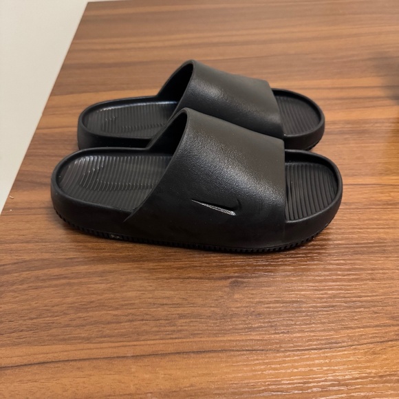 Slides - Picture 1 of 1